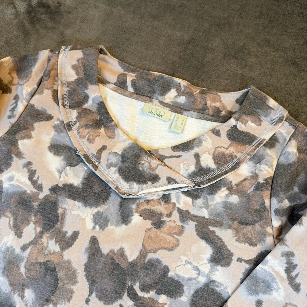 LOGO Lounge Aella Top Womens Small Gray Abstract Camo Long Sleeve Pockets